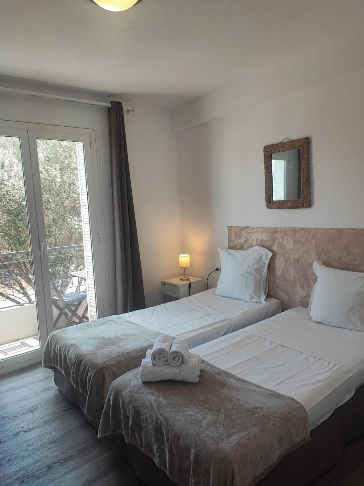 L'Aiglon Bylitis Hotel Porto-Vecchio  Buitenkant foto