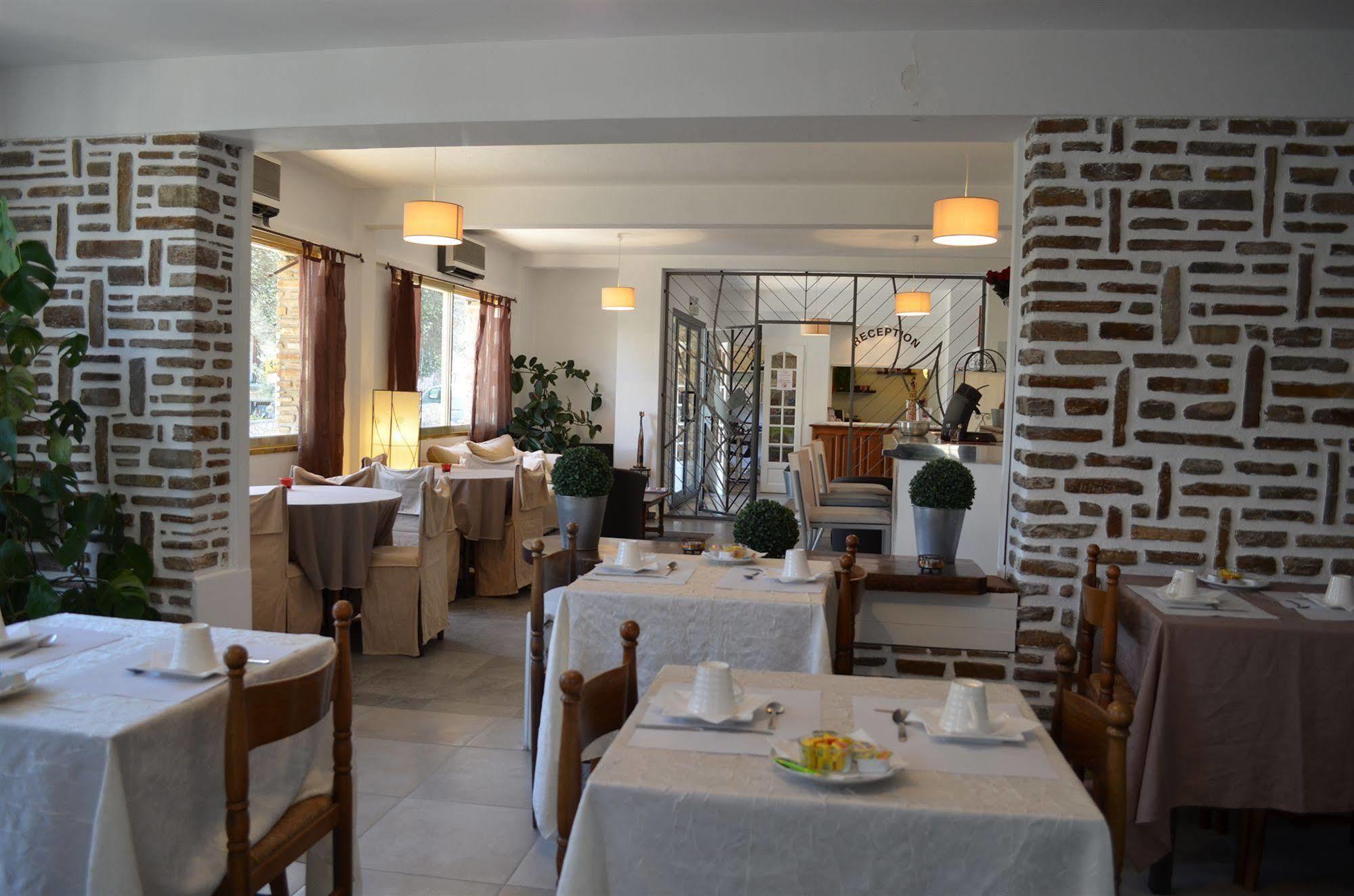 L'Aiglon Bylitis Hotel Porto-Vecchio  Buitenkant foto